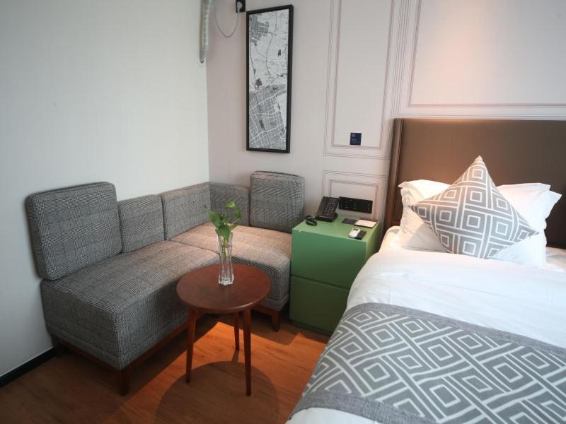 Gma Hotel Shanghai Wuning Road Zhenping Road Metro Station Kültér fotó